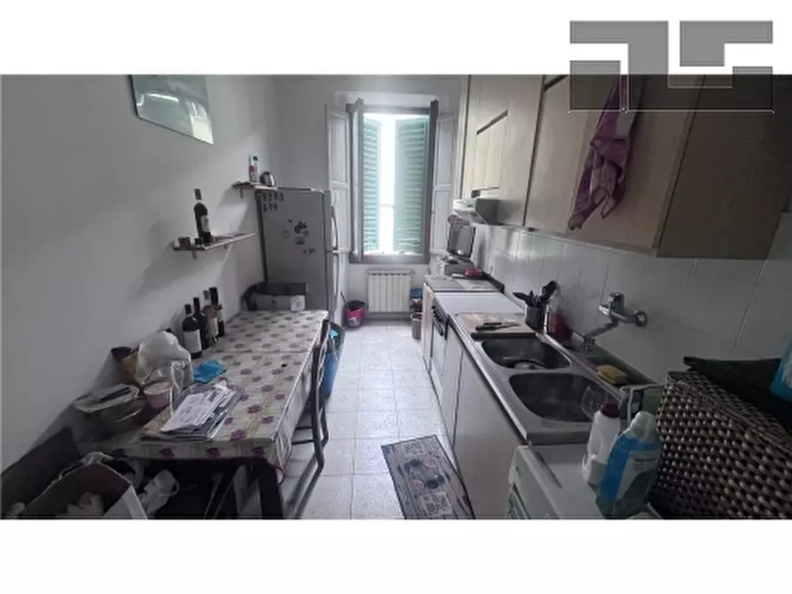 Immagine 4 di Appartamento in vendita  a Firenze