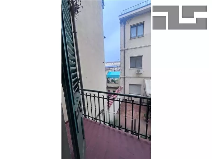 Immagine 8 di Appartamento in vendita  a Firenze