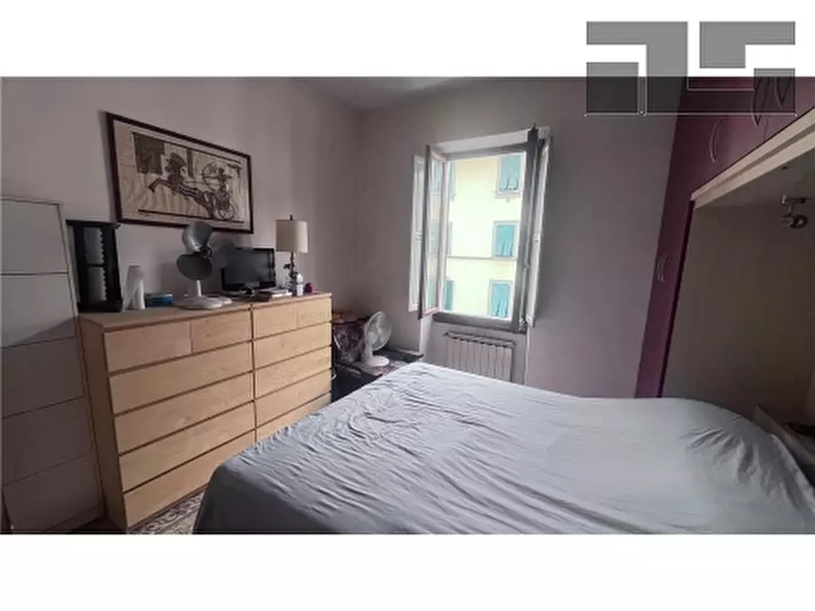 Immagine 10 di Appartamento in vendita  a Firenze