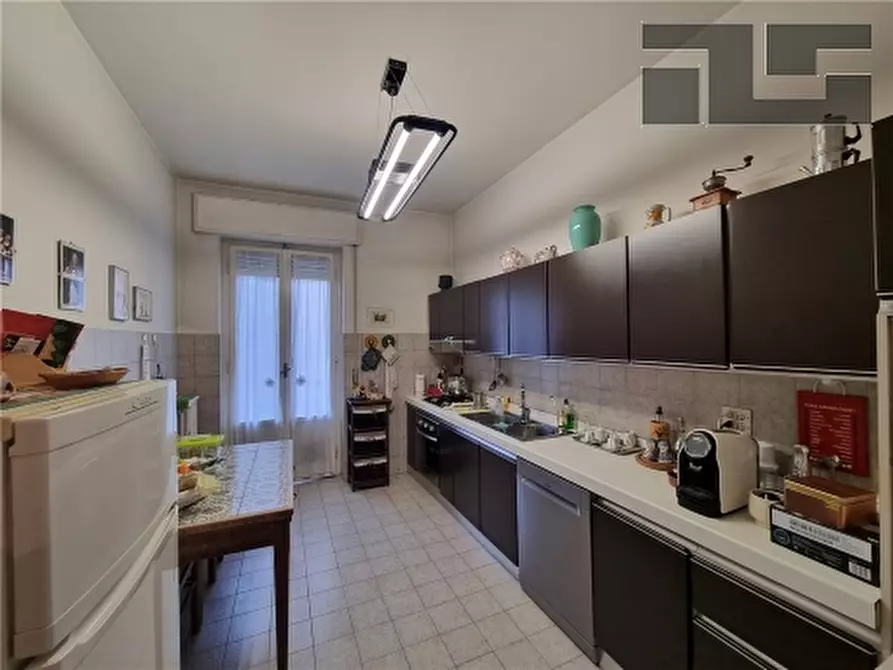 Immagine 18 di Appartamento in vendita  a Firenze