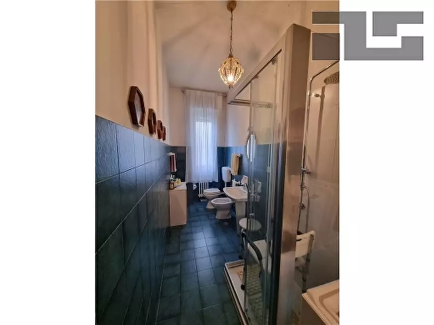 Immagine 21 di Appartamento in vendita  a Firenze