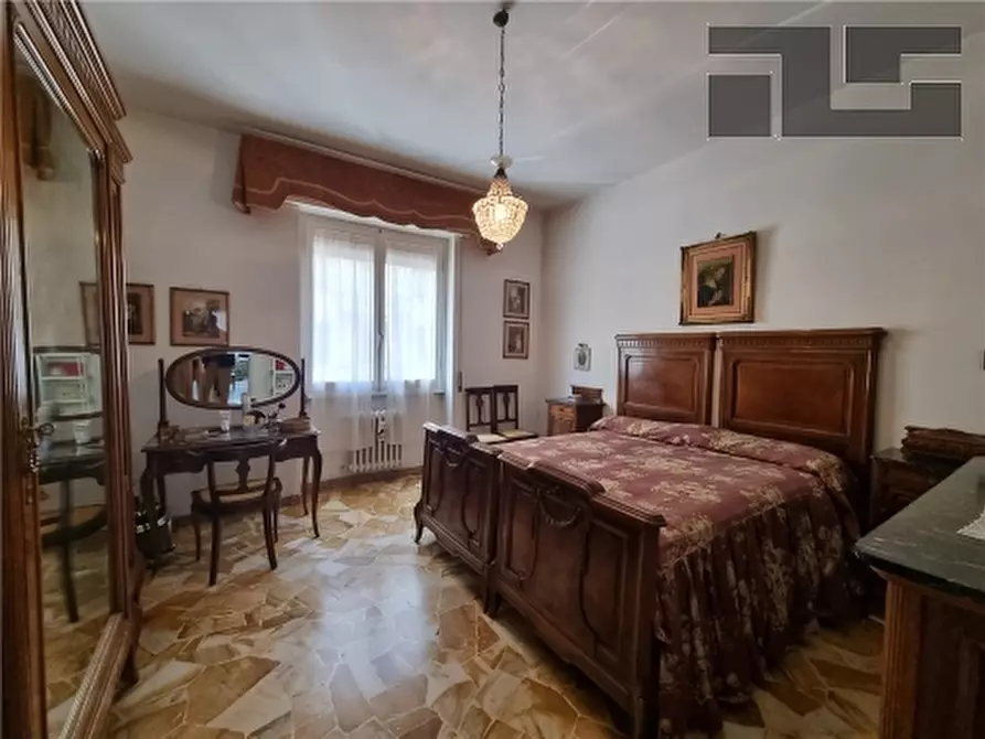 Immagine 22 di Appartamento in vendita  a Firenze