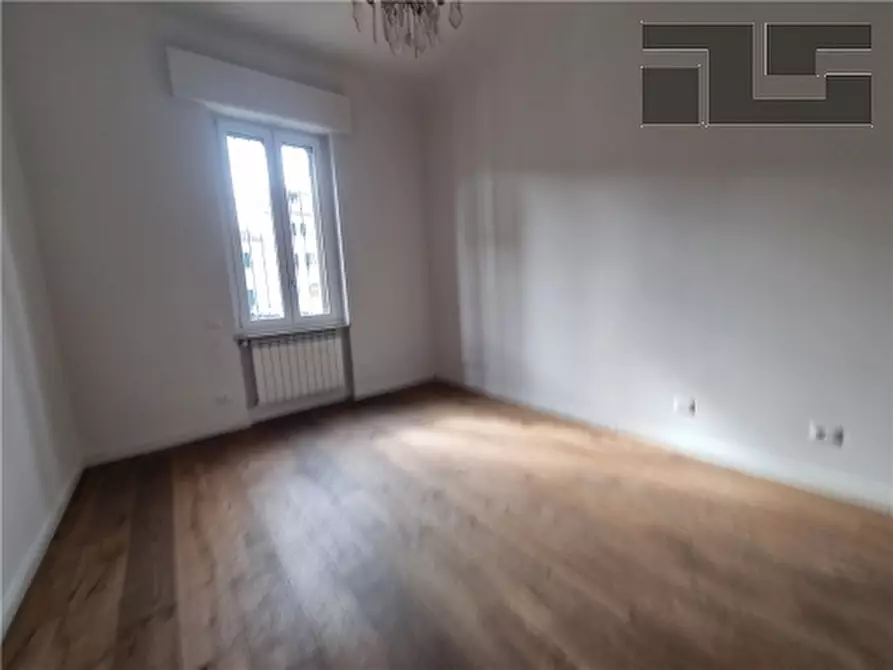 Immagine 5 di Appartamento in vendita  a Firenze
