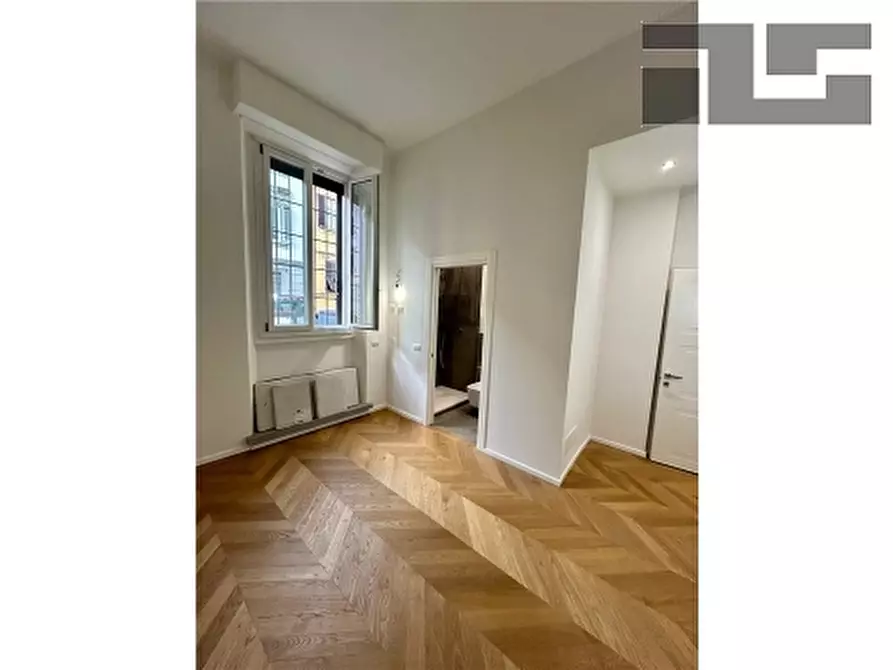 Immagine 2 di Appartamento in vendita  a Firenze
