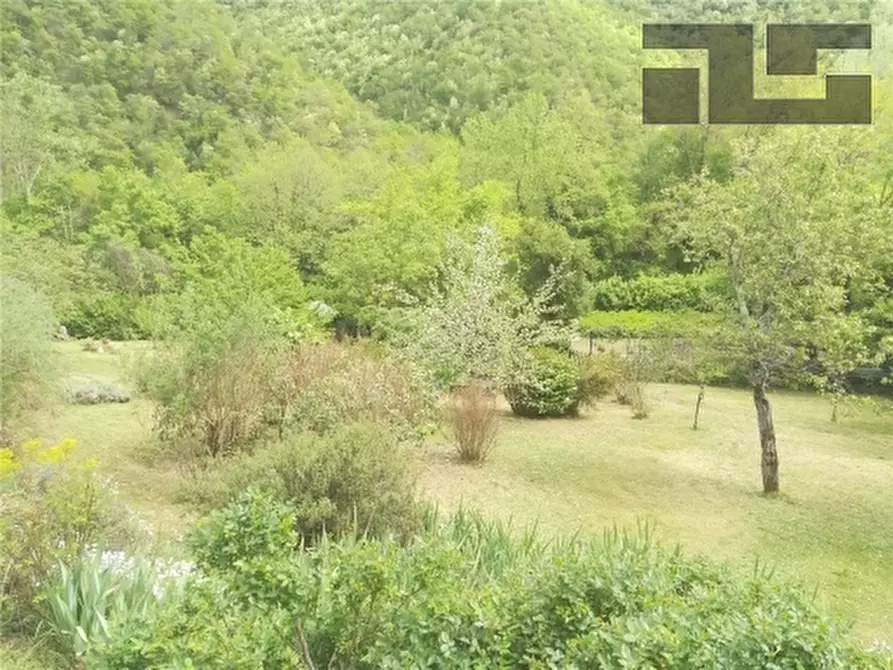 Immagine 8 di Appartamento in vendita  a Borgo San Lorenzo