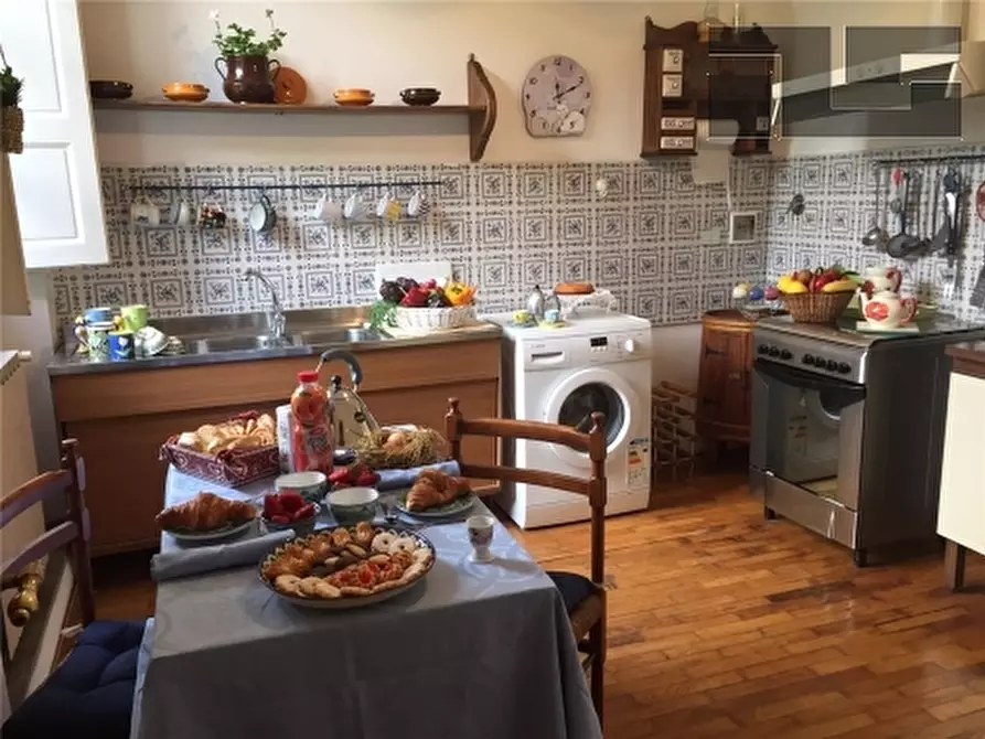 Immagine 16 di Appartamento in vendita  a Borgo San Lorenzo