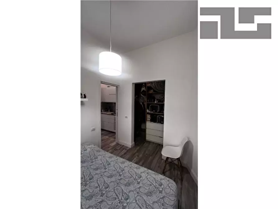 Immagine 7 di Appartamento in vendita  a Firenze