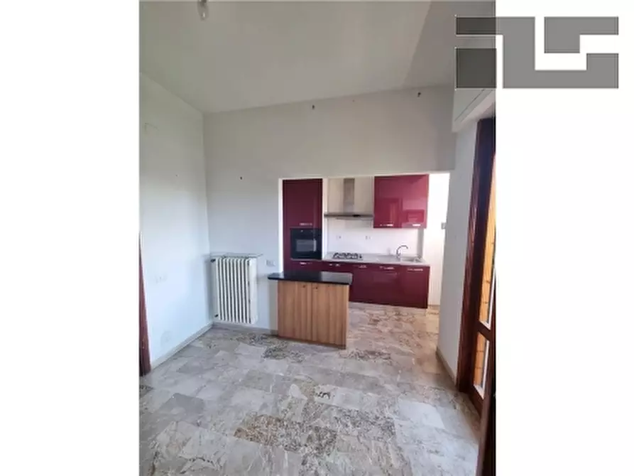Immagine 1 di Appartamento in vendita  a Firenze