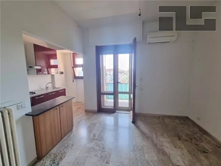 Immagine 3 di Appartamento in vendita  a Firenze