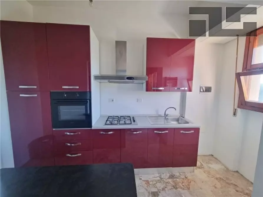 Immagine 4 di Appartamento in vendita  a Firenze