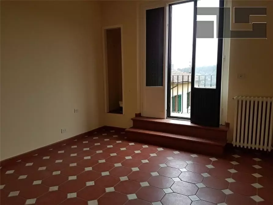 Immagine 3 di Villa in vendita  a Fiesole