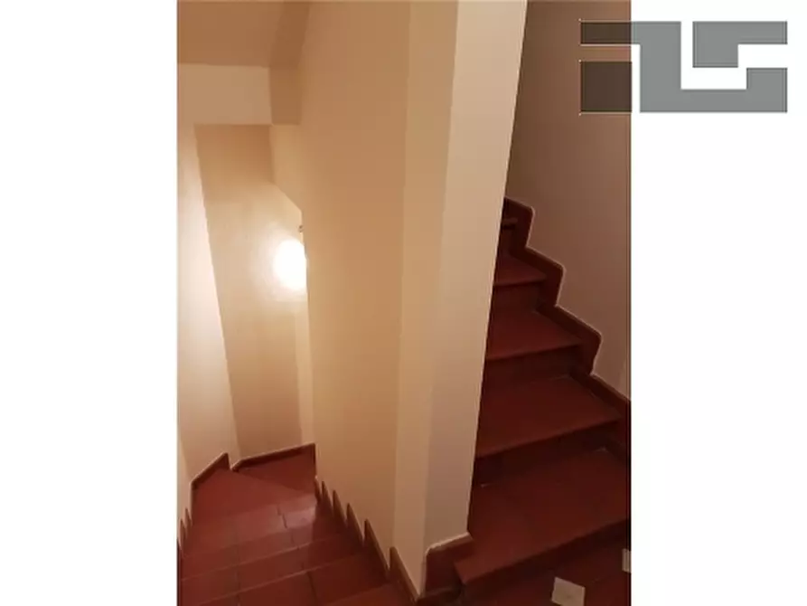 Immagine 4 di Villa in vendita  a Fiesole