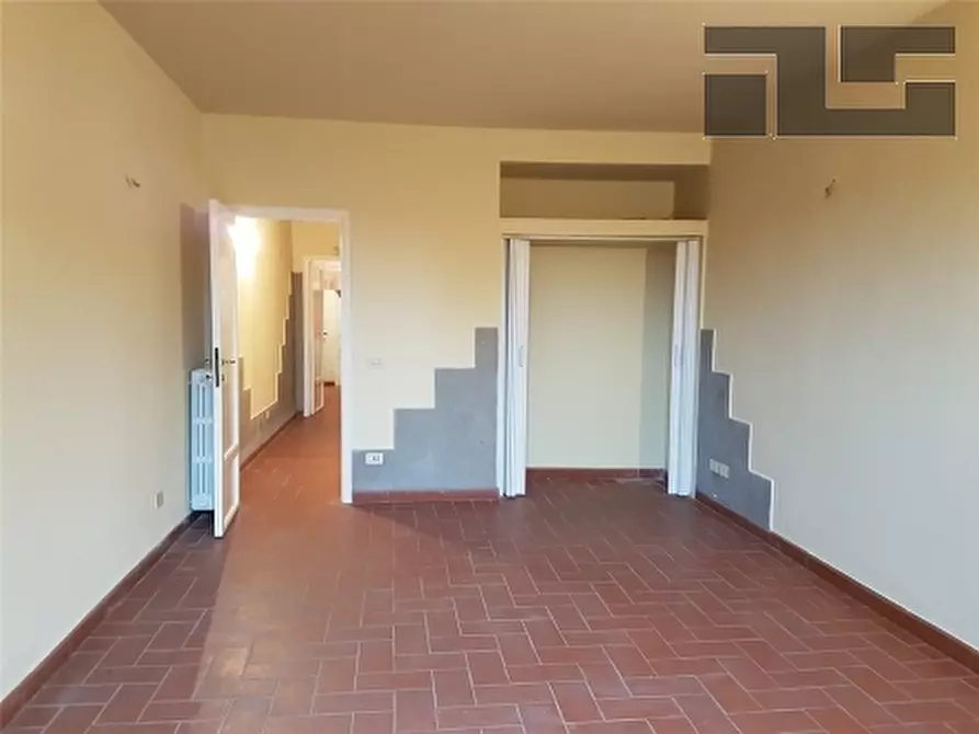 Immagine 8 di Villa in vendita  a Fiesole