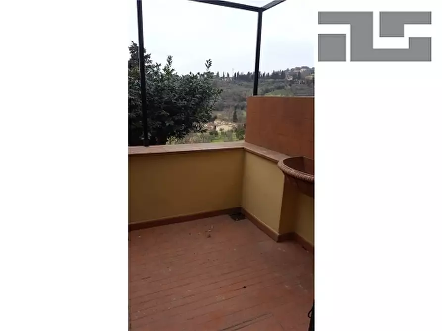 Immagine 13 di Villa in vendita  a Fiesole