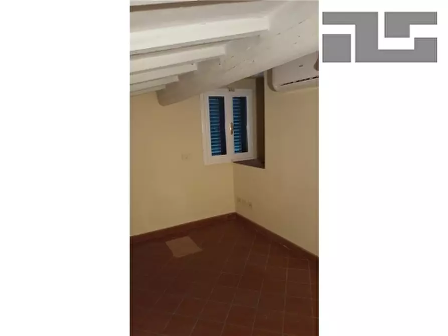 Immagine 17 di Villa in vendita  a Fiesole
