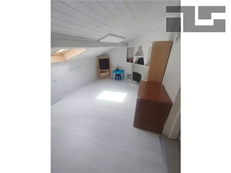 Immagine 13 di Villa in vendita  a Scandicci