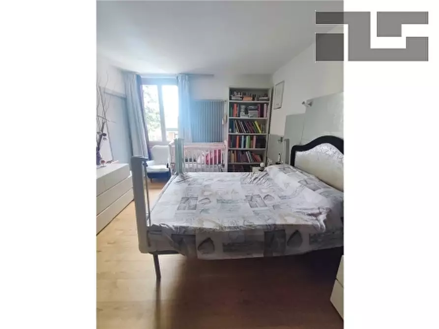 Immagine 15 di Villa in vendita  a Scandicci