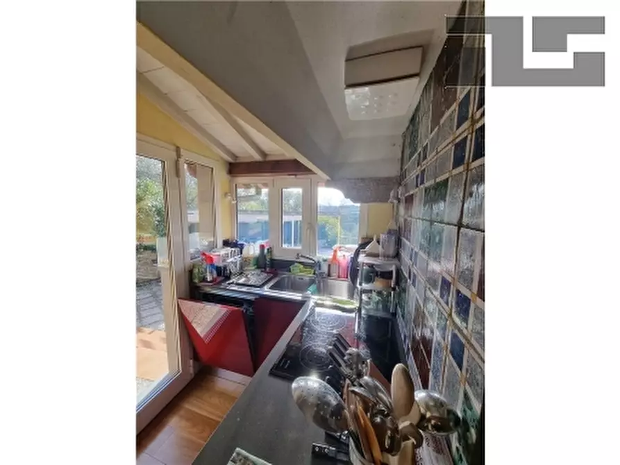 Immagine 10 di Villa in vendita  a Impruneta