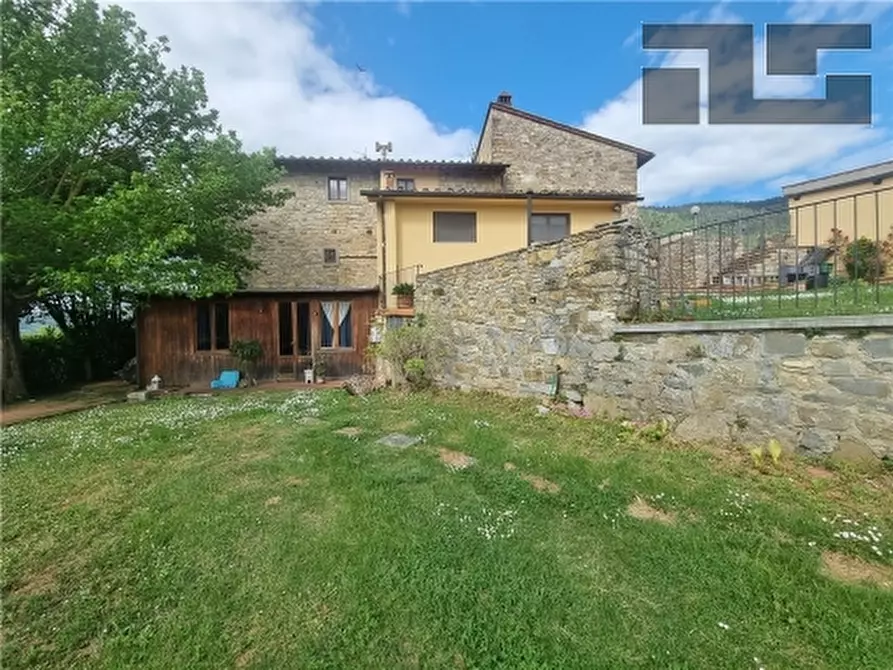 Immagine 38 di Rustico / casale in vendita  a Pontassieve