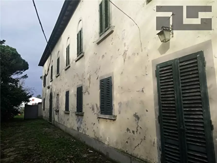 Immagine 2 di Rustico / casale in vendita  a Quarrata