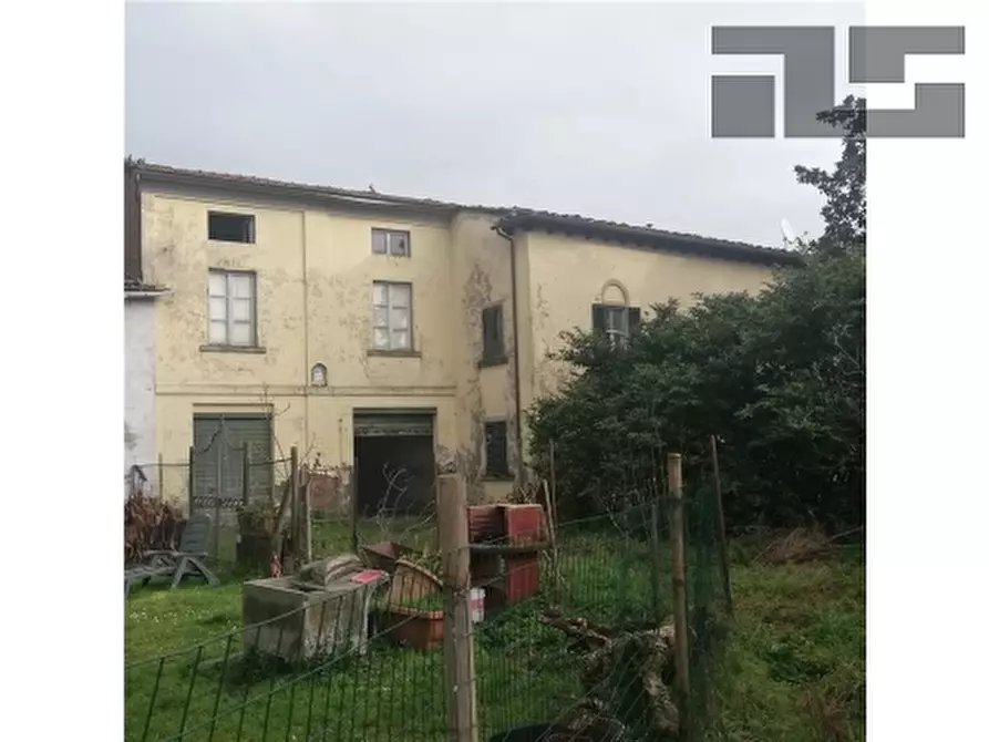 Immagine 3 di Rustico / casale in vendita  a Quarrata