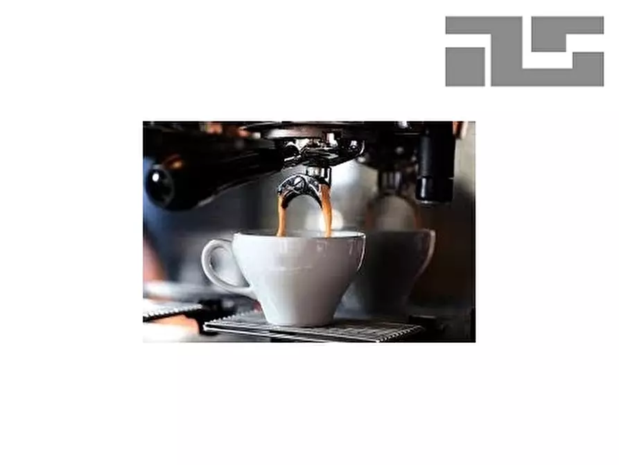 Immagine 5 di Negozio in vendita  a Firenze