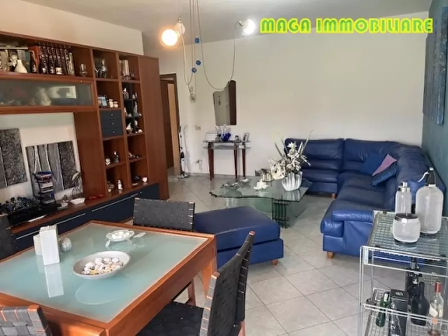 Immagine 4 di Appartamento in vendita  a Campi Bisenzio