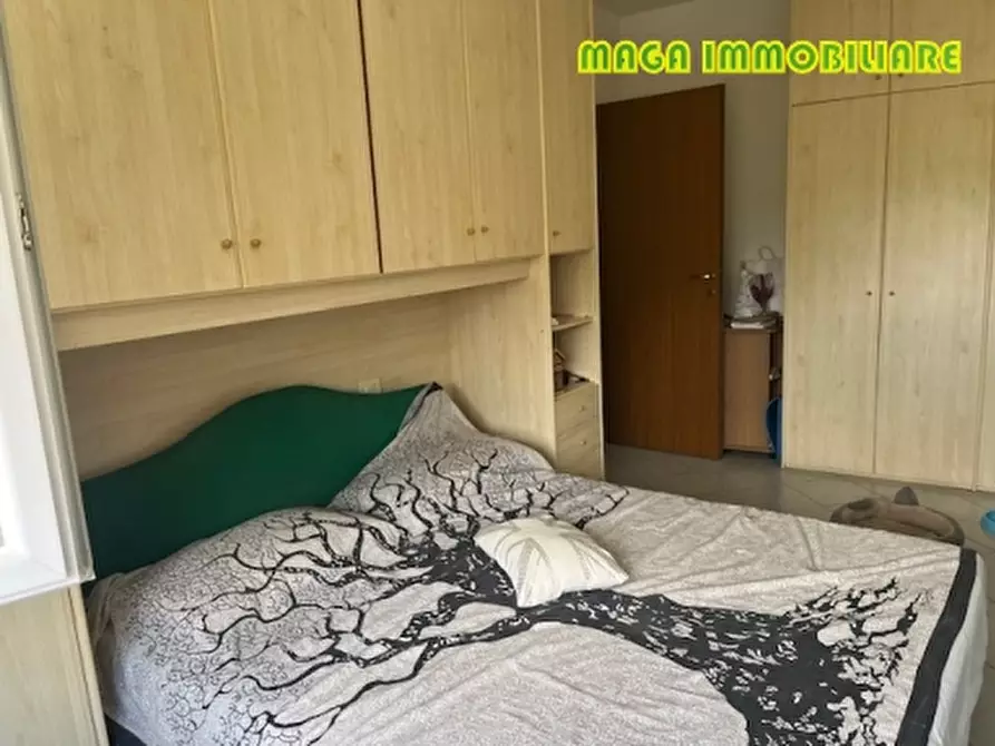 Immagine 19 di Appartamento in vendita  a Campi Bisenzio