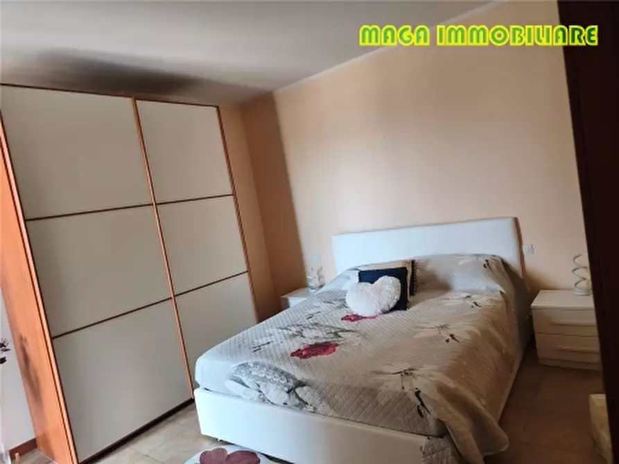 Immagine 6 di Appartamento in vendita  a Campi Bisenzio