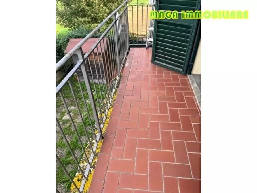 Immagine 14 di Appartamento in vendita  a Signa