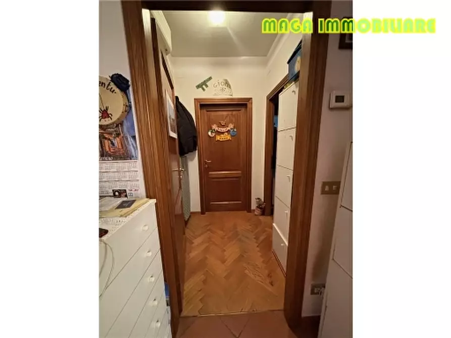 Immagine 4 di Appartamento in vendita  a Campi Bisenzio