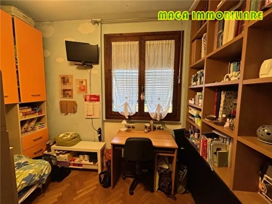 Immagine 8 di Appartamento in vendita  a Campi Bisenzio