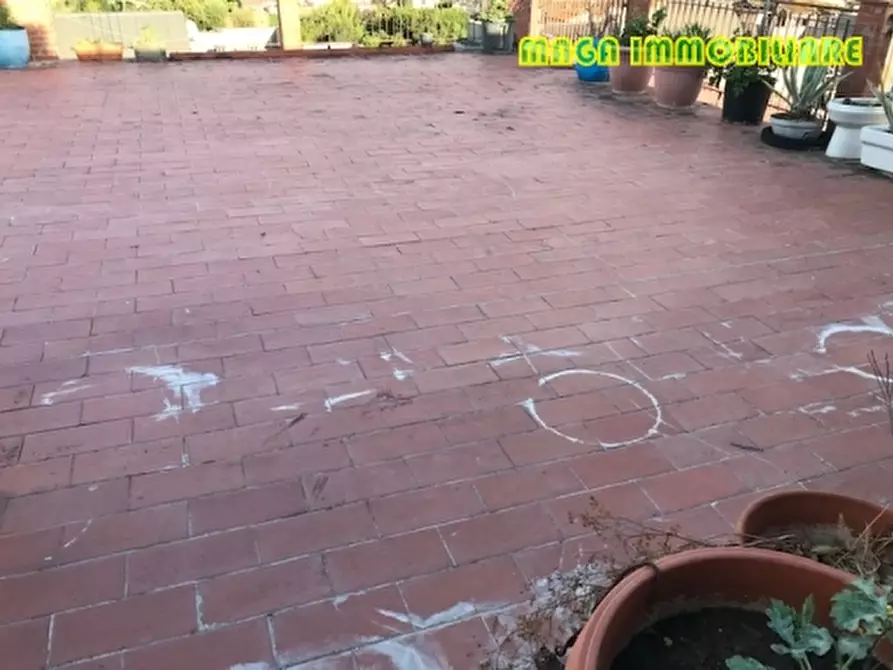 Immagine 6 di Appartamento in vendita  a Campi Bisenzio