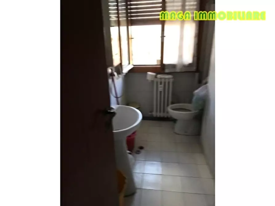 Immagine 20 di Appartamento in vendita  a Campi Bisenzio