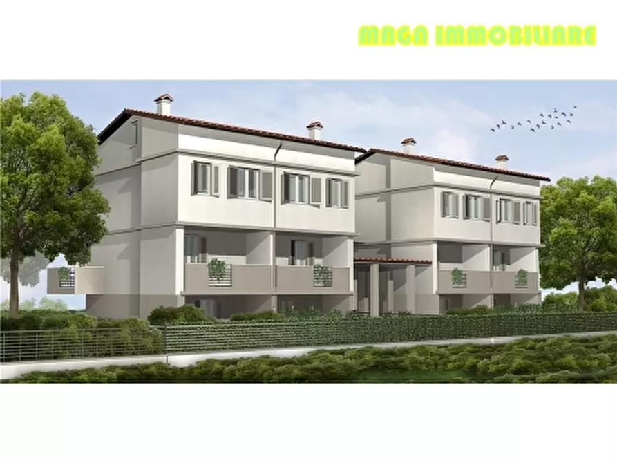 Immagine 4 di Villa in vendita  a Campi Bisenzio