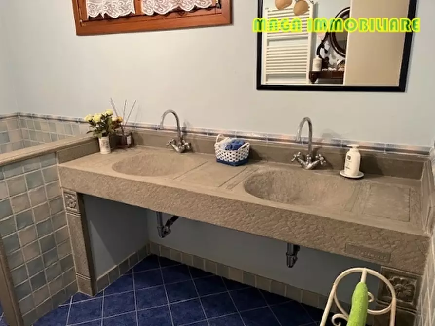 Immagine 36 di Villa in vendita  a Poggio A Caiano