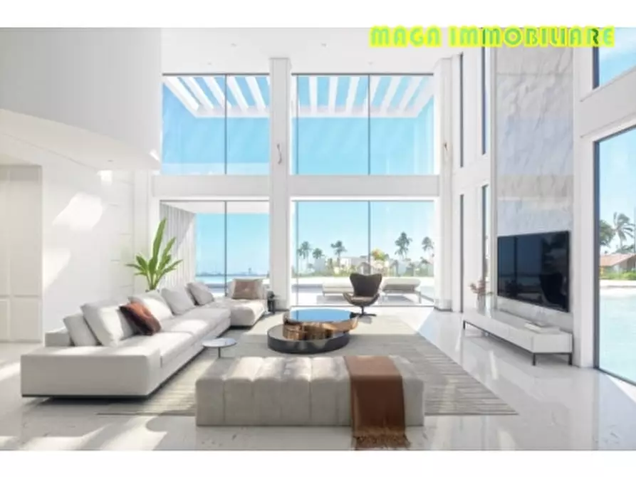 Immagine 1 di Villa in vendita  a Campi Bisenzio