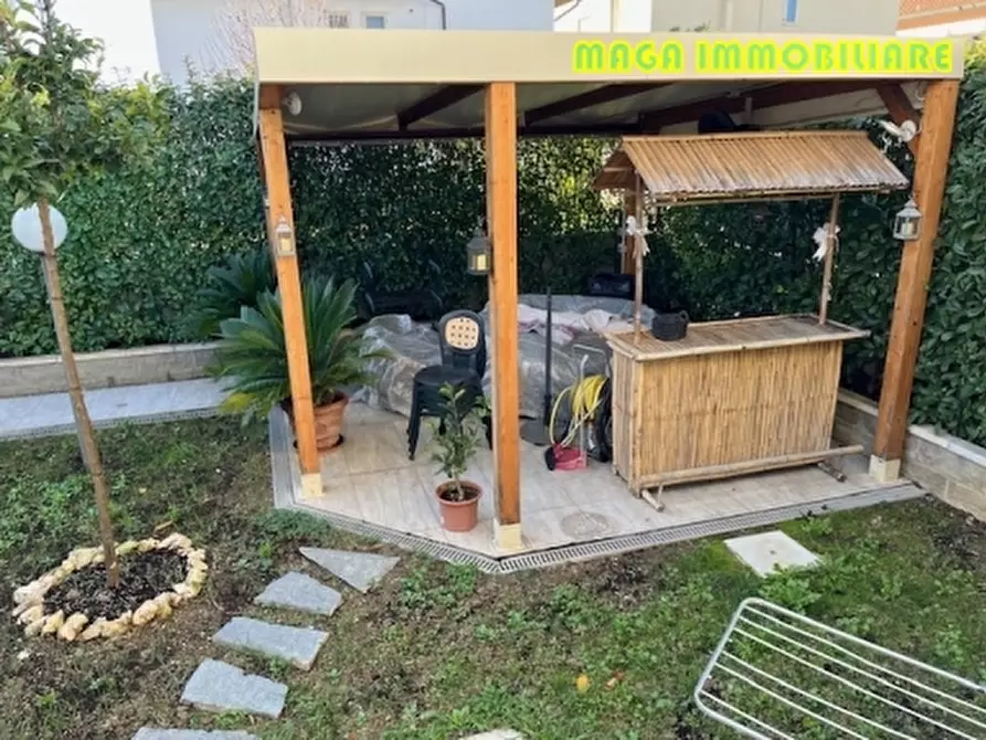 Immagine 16 di Villa in vendita  a Signa