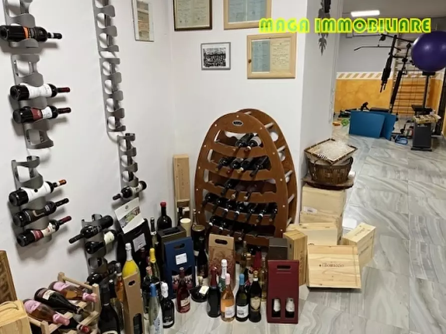 Immagine 24 di Villa in vendita  a Signa