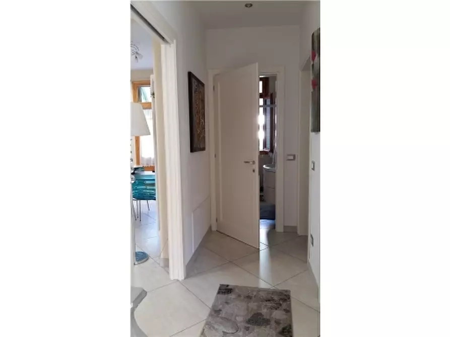 Immagine 7 di Appartamento in vendita  a Empoli