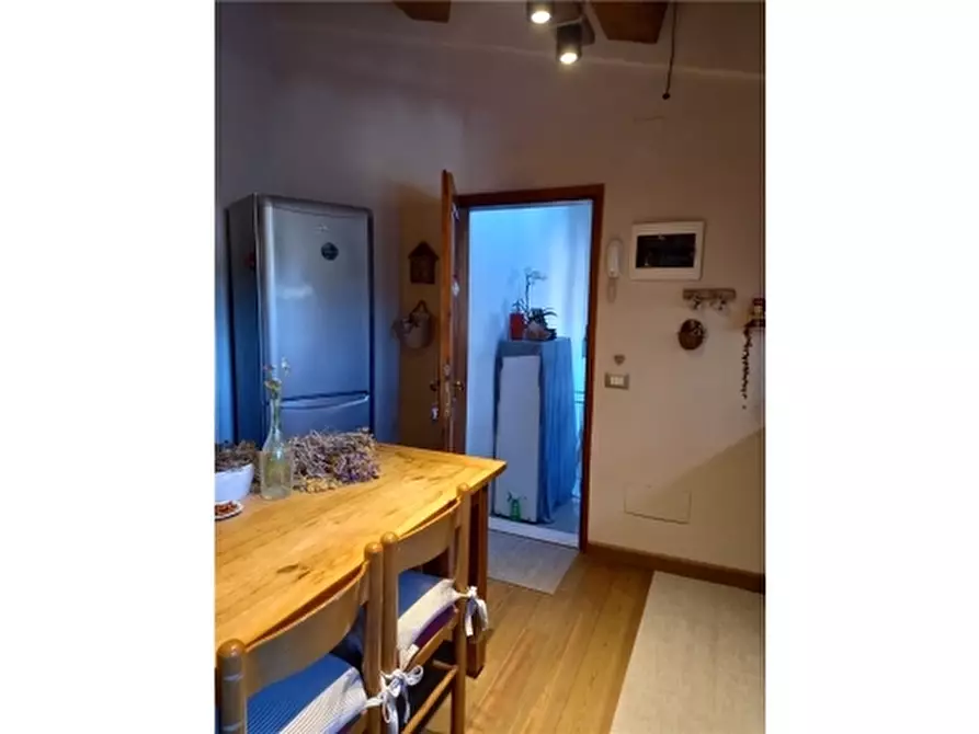 Immagine 4 di Appartamento in vendita  a Empoli