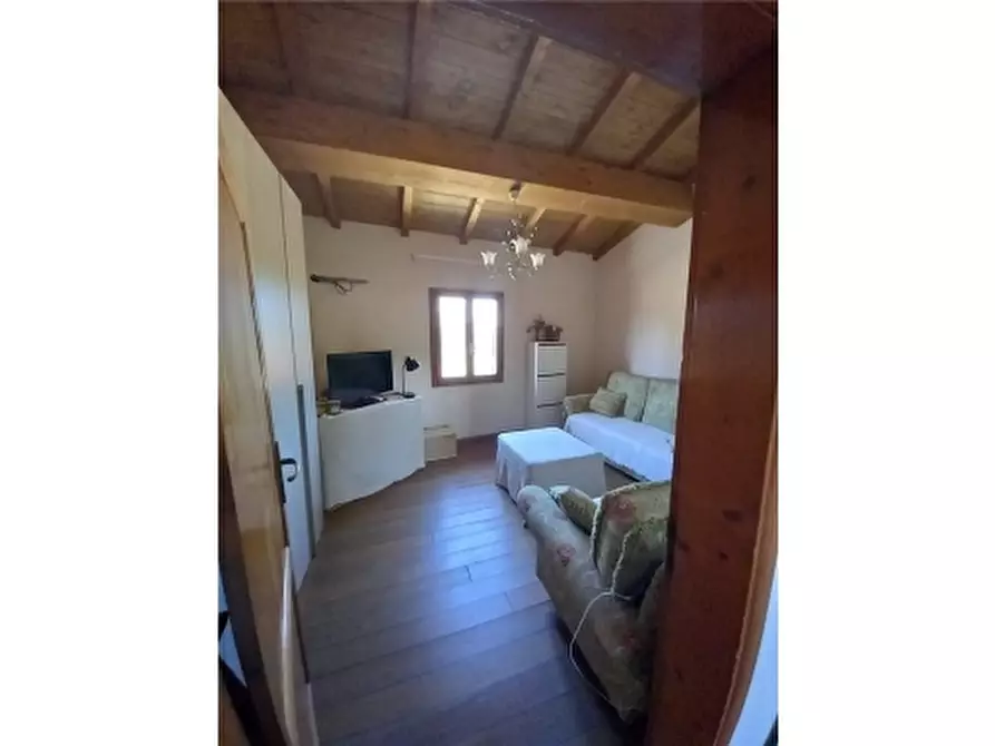 Immagine 15 di Appartamento in vendita  a Empoli