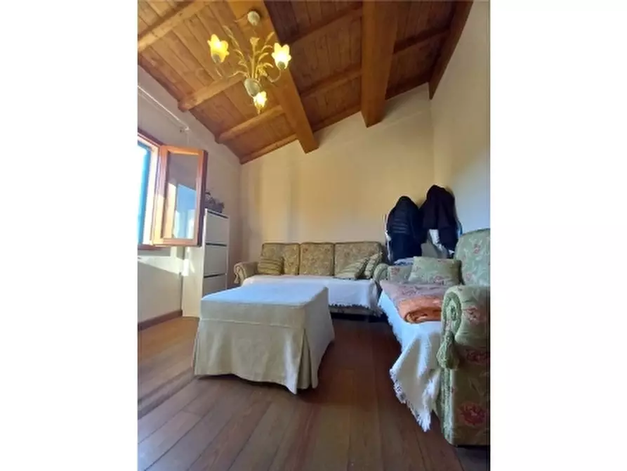 Immagine 16 di Appartamento in vendita  a Empoli