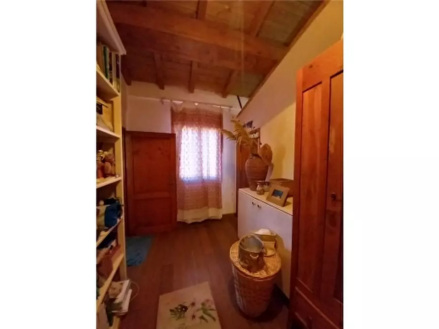 Immagine 30 di Appartamento in vendita  a Empoli