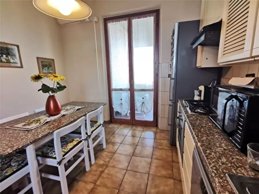 Immagine 6 di Appartamento in vendita  a Empoli