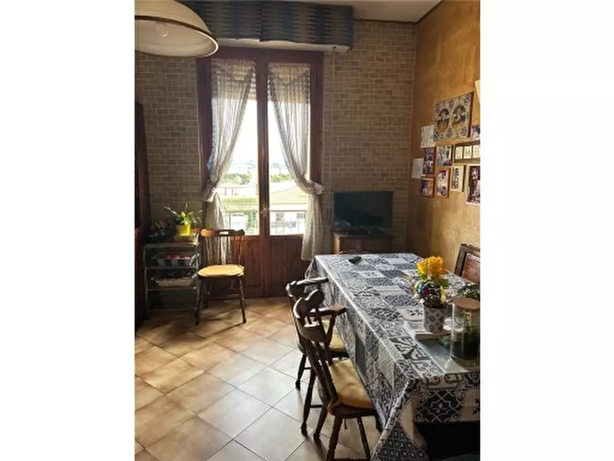 Immagine 11 di Appartamento in vendita  a Empoli