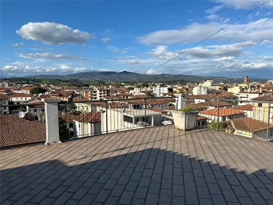 Immagine 22 di Appartamento in vendita  a Empoli