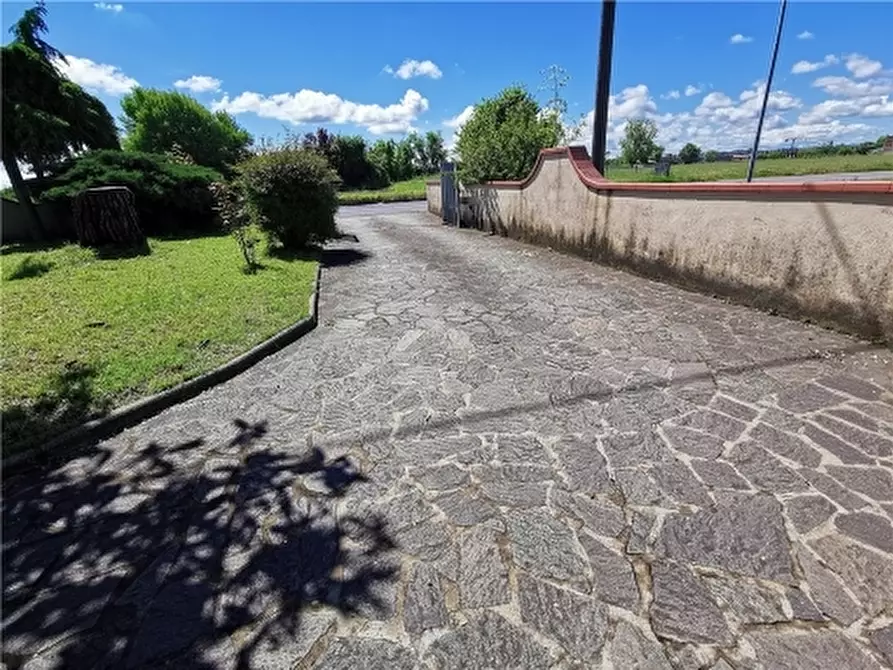 Immagine 23 di Appartamento in vendita  a Fucecchio