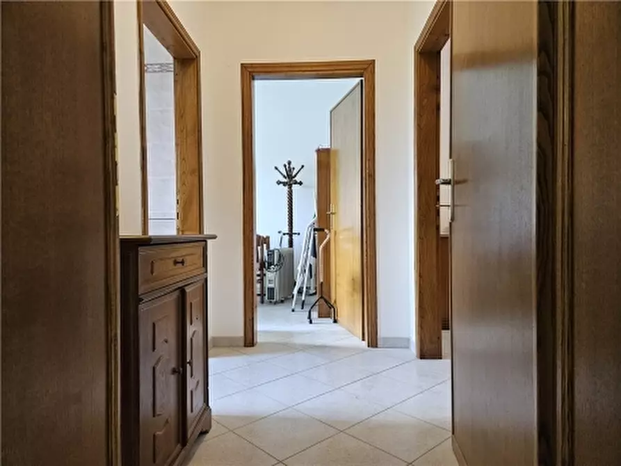 Immagine 5 di Appartamento in vendita  a Empoli