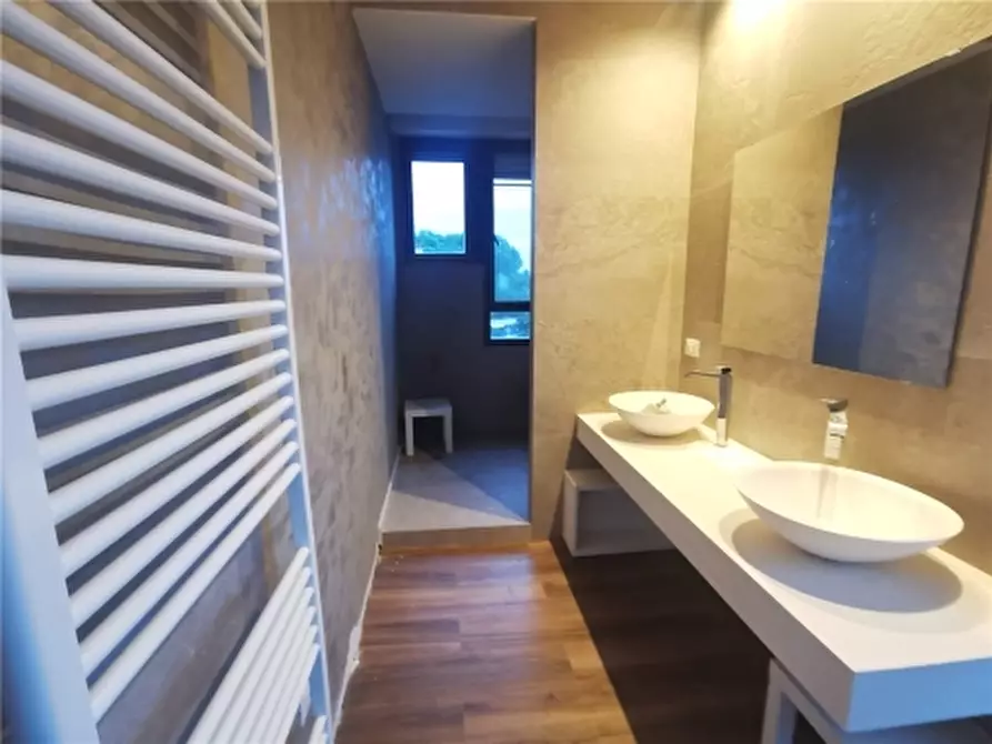 Immagine 14 di Appartamento in affitto  a Empoli